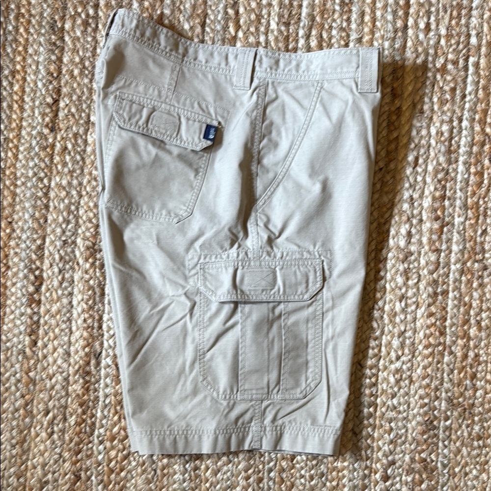 The North Face Men's Khaki Cargo Shorts